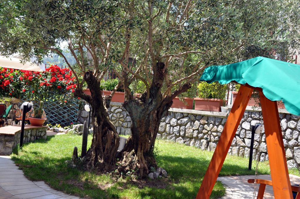 A 2 Passi Dagli Dei Panzió Agerola Kültér fotó